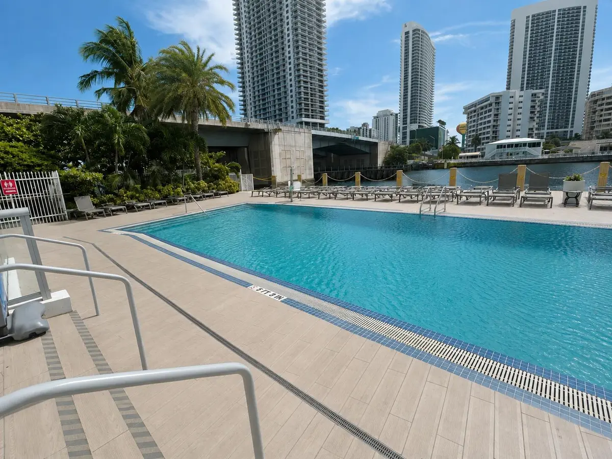 C47FC71D-68F7-47E0-B745-1A8644F94A1E at 2602 E HALLANDALE BEACH Boulevard R403, Hallandale Beach