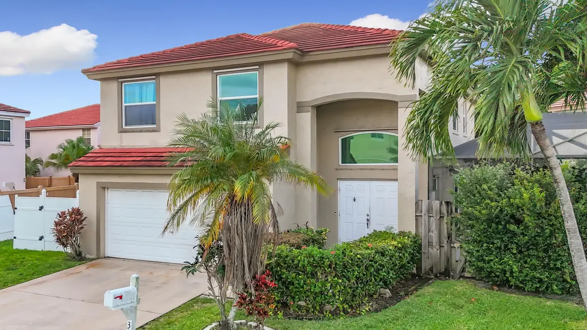 y-AMR33w at 3123 Sunset Circle, Margate