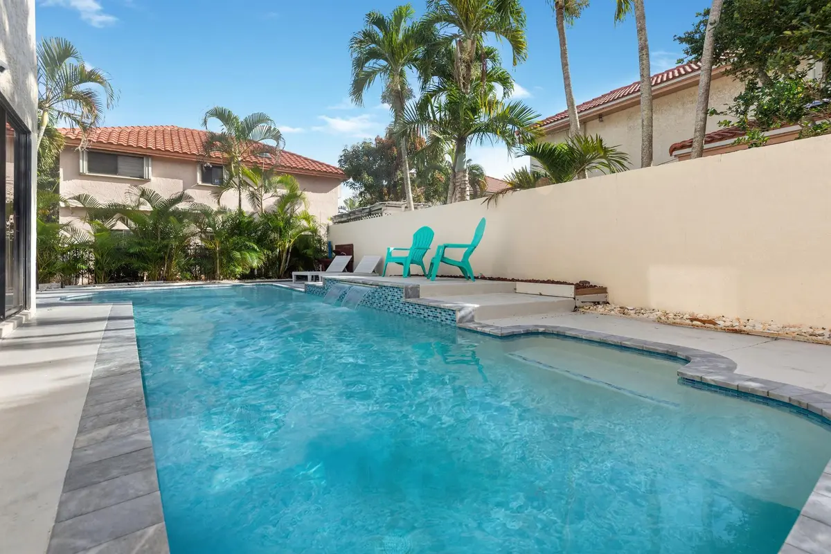 Photo 2 at 476 NW 38TH Terrace, Deerfield Beach