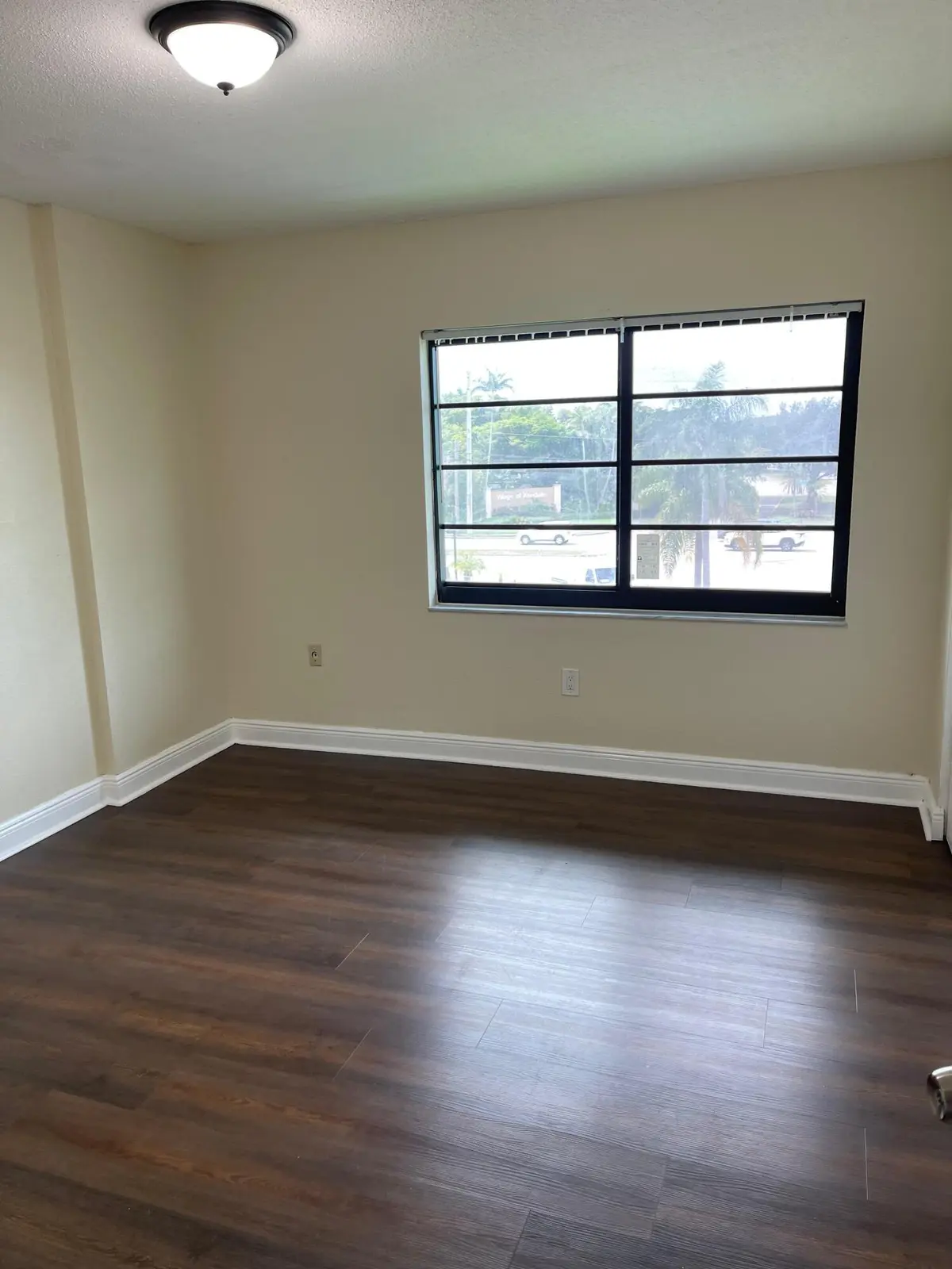 WhatsApp Image 2026-09-01 at 1.58.21 PM at 10411 N Kendall Drive B203, Miami