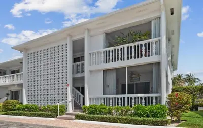 4201 S Ocean Boulevard, Palm Beach – Condominium for sale