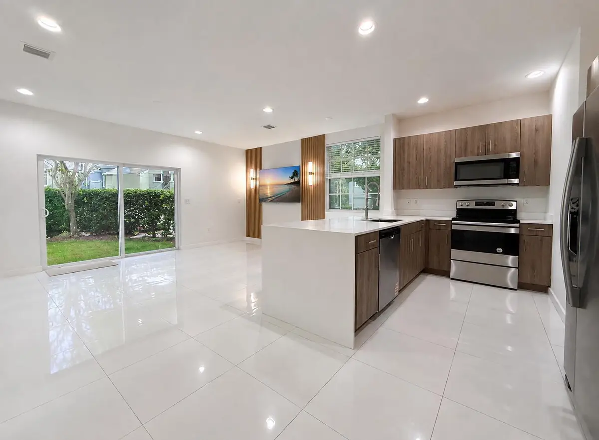 Kitchen / Living at 1030 Crystal Way 104, Delray Beach