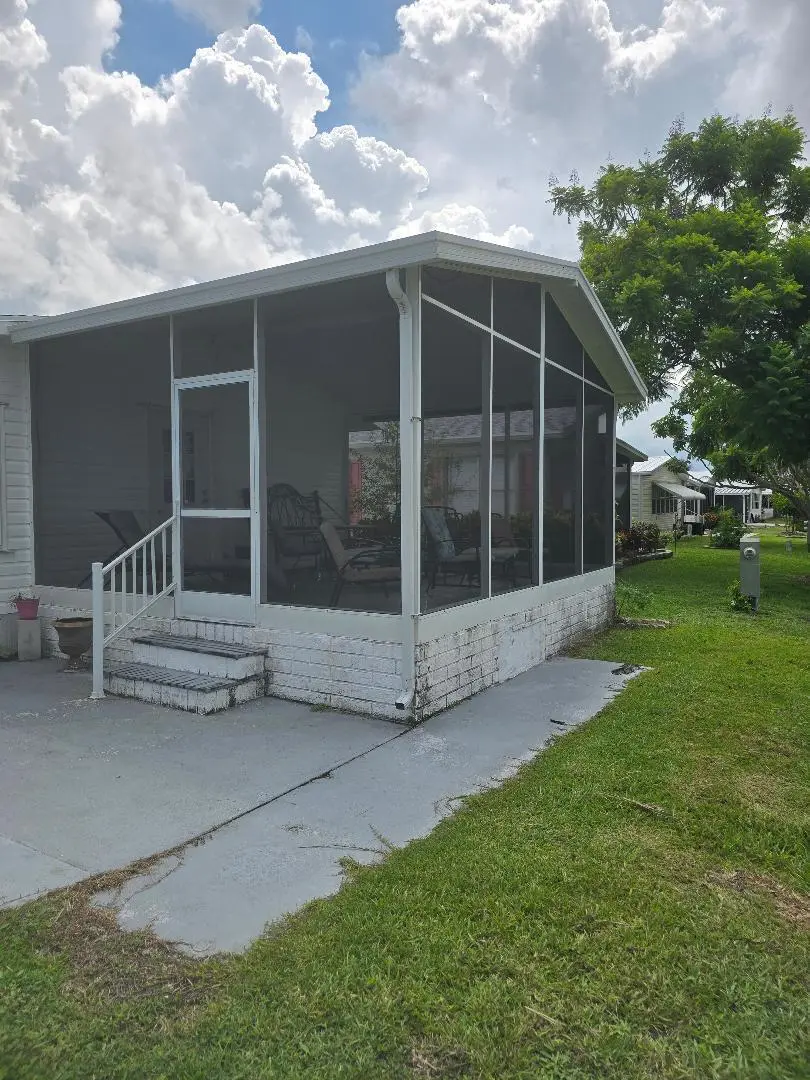 504 Thames porch at 504 THAMES BLUFF Ridge D-23, Fort Pierce