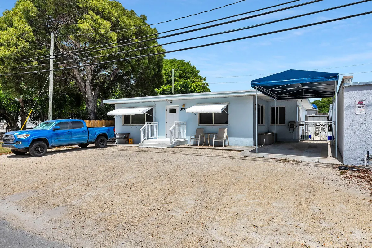 Islamorada Commercial Compound & Biz at 82891 Overseas Highway, Islamorada