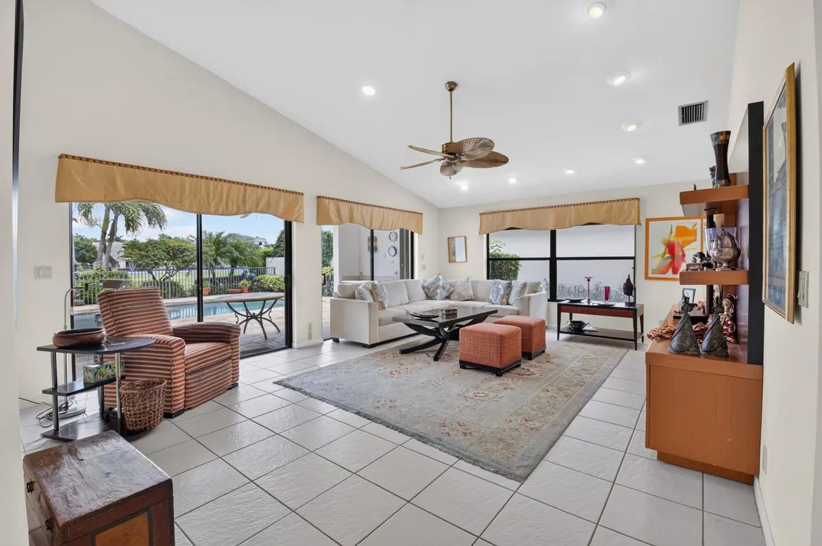 LIVING ROOM at 19380 Cedar Glen Drive, Boca Raton