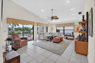 19380 Cedar Glen Drive, Boca Raton – Single Family Residence for sale