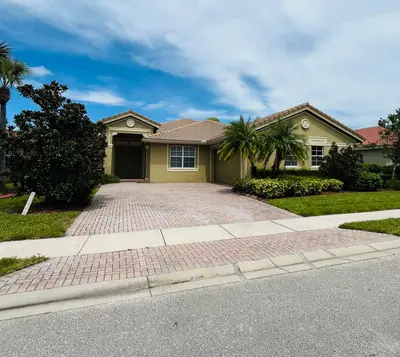 6354 ASTOR Place, Vero Beach – Single Family Residence for rent