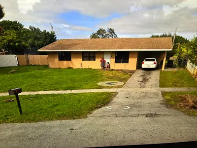 1655 44TH Street, West Palm Beach – Single Family Residence for sale