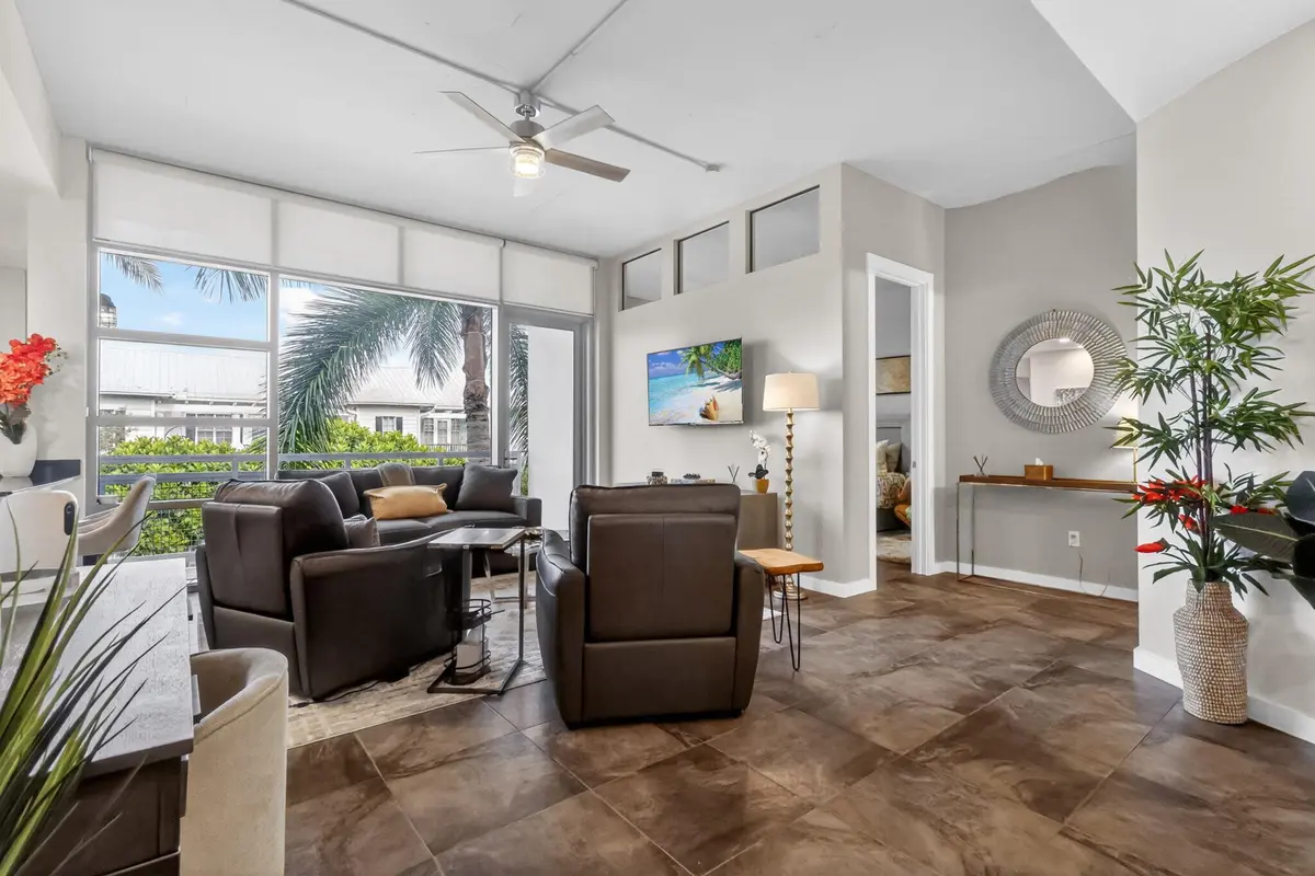 1-web-or-mls-_14A8495 at 365 SE 6th Avenue 309, Delray Beach