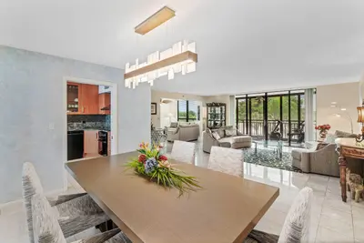 7202 Promenade Drive 401, Boca Raton – Condominium for sale