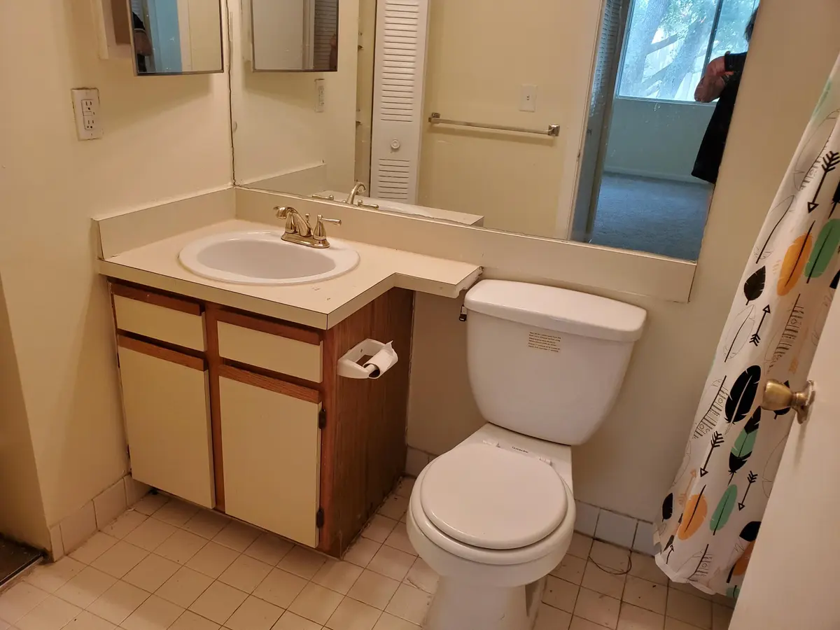 20190818_124914 at 851 Lyons Road 22203, Coconut Creek