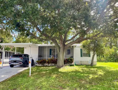 494 Thames Bluff Ridge H-50, Fort Pierce – Manufactured Home for sale