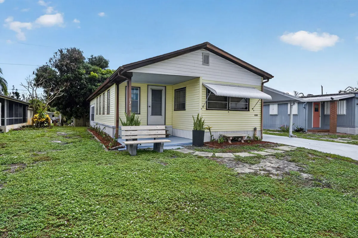 3-web-or-mls-_MLP3807 at 8381 SE Skylark Avenue, Hobe Sound