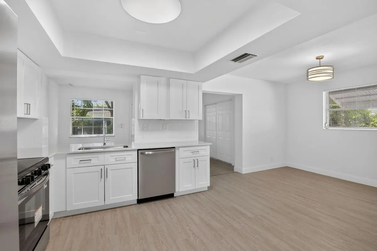 12-web-or-mls-_A7A1732 at 3390 NW 42nd Street, Lauderdale Lakes