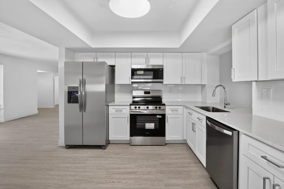 14-web-or-mls-_A7A1740 at 3390 NW 42nd Street, Lauderdale Lakes