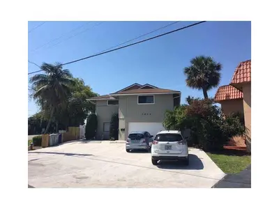 1012 PINE Drive 1, Pompano Beach – Apartment for rent
