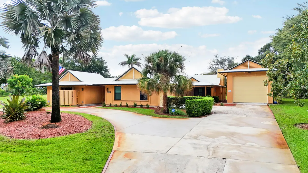 Welcome Home at 3459 SW WOODCREEK Trail, Palm City
