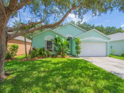 1007 E 13TH Square, Vero Beach – Single Family Residence for sale