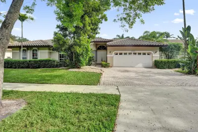 10255 GUATEMALA Street, Cooper City – leased
