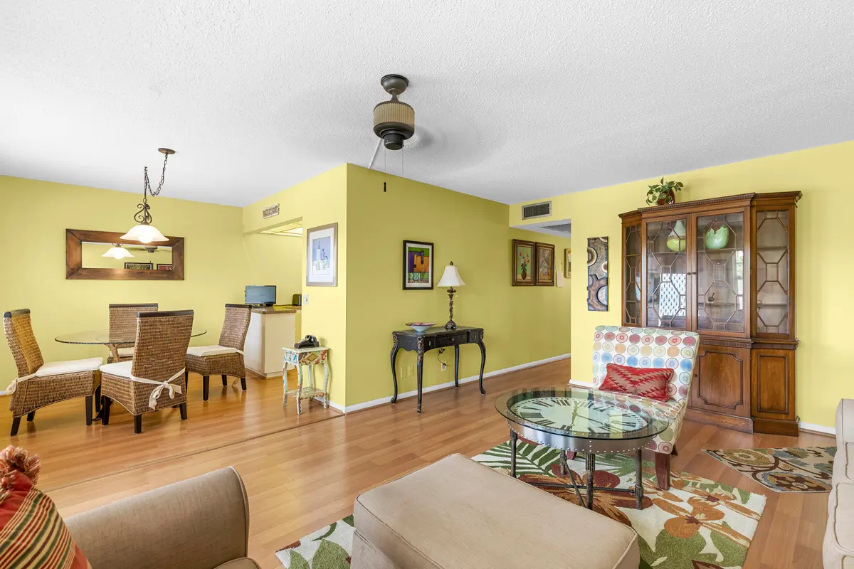 R6II6817 at 19 Ashby A, Deerfield Beach