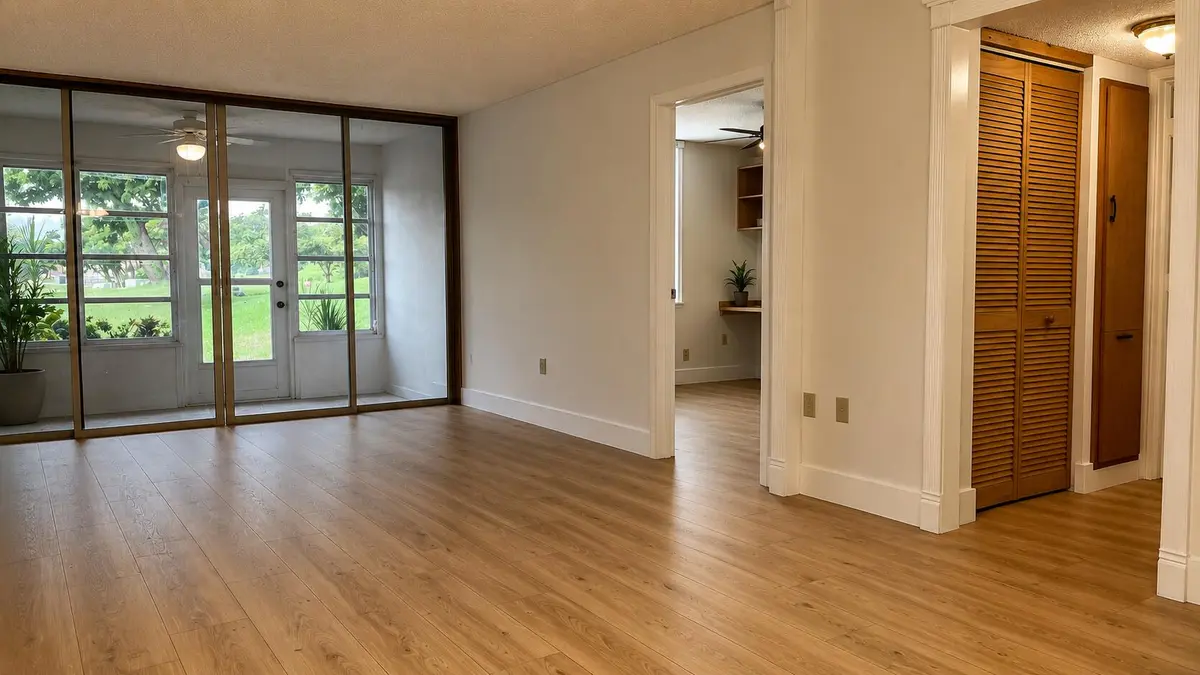 Living Room at 9480 Tangerine Place 102, Davie