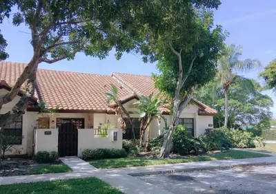 3095 Inglewood Terrace, Boca Raton – Villa for rent