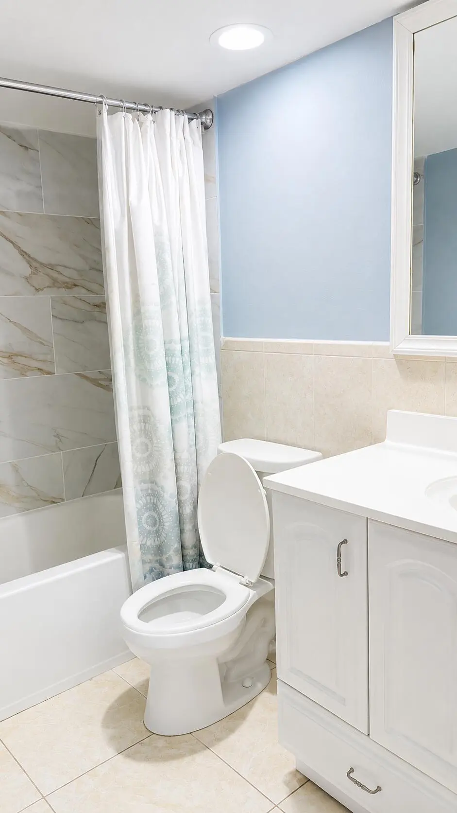 second bathroom at 2840 Kirk Road 2840, Lake Worth Beach