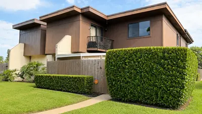 2840 Kirk Road 2840, Lake Worth Beach – Townhouse for rent