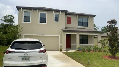 6043 NW REGENT Street, Port St. Lucie – Single Family Residence for rent