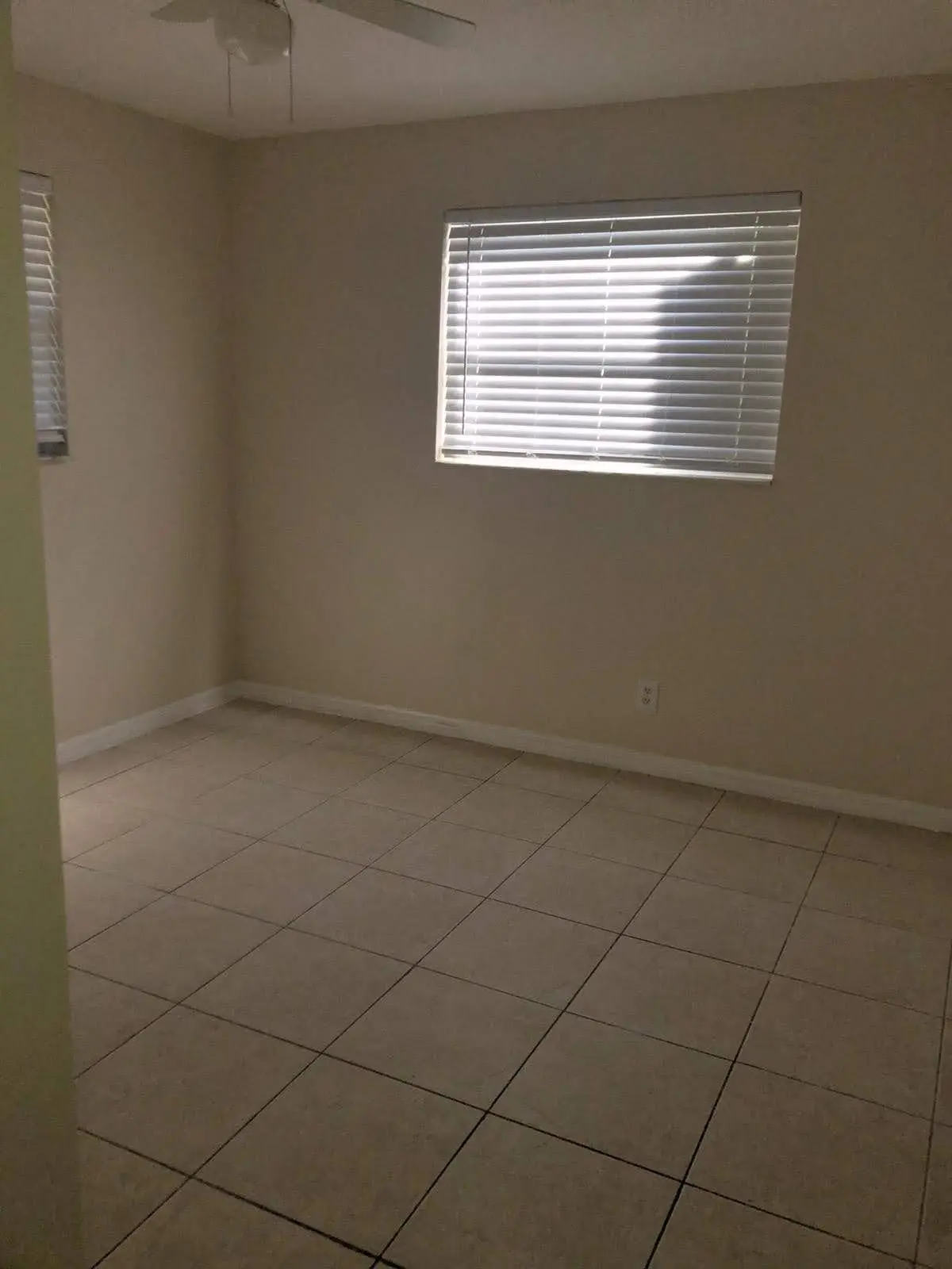 bedroom at 404 NE 4th Street 1, Pompano Beach