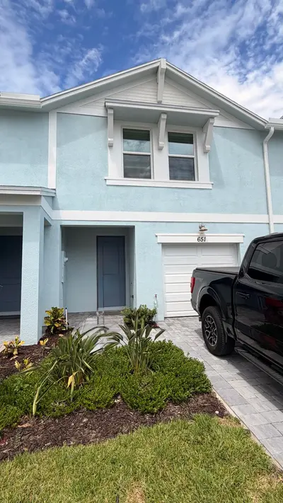 651 SALISBURY Circle, Fort Pierce – Townhouse for rent