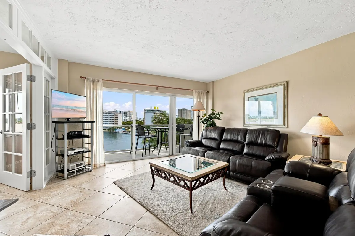 9-print-140-ne-28th-ave-602 at 140 NE 28TH Avenue 602, Pompano Beach