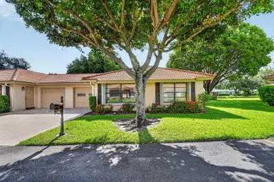 9930 FRANGIPANI TREE Way B, Boynton Beach – Villa for rent