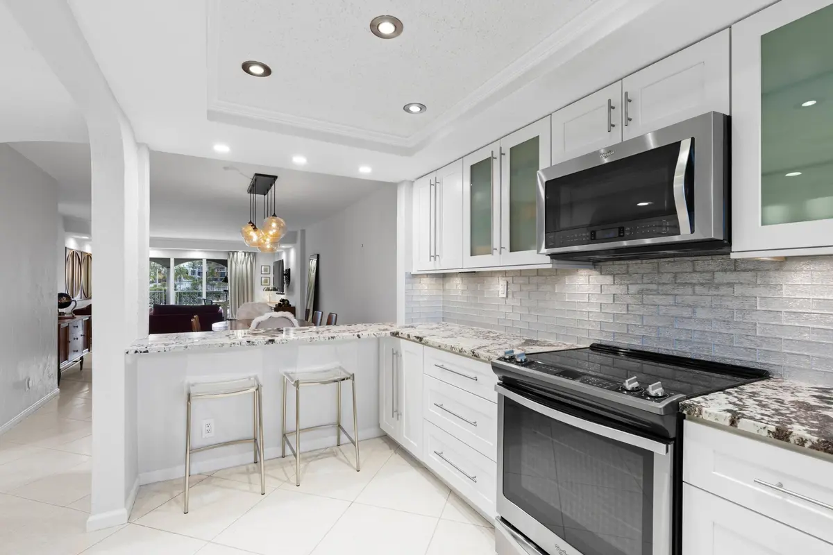 1001 E Camino Real #203 at 1001 E Camino Real 2030, Boca Raton