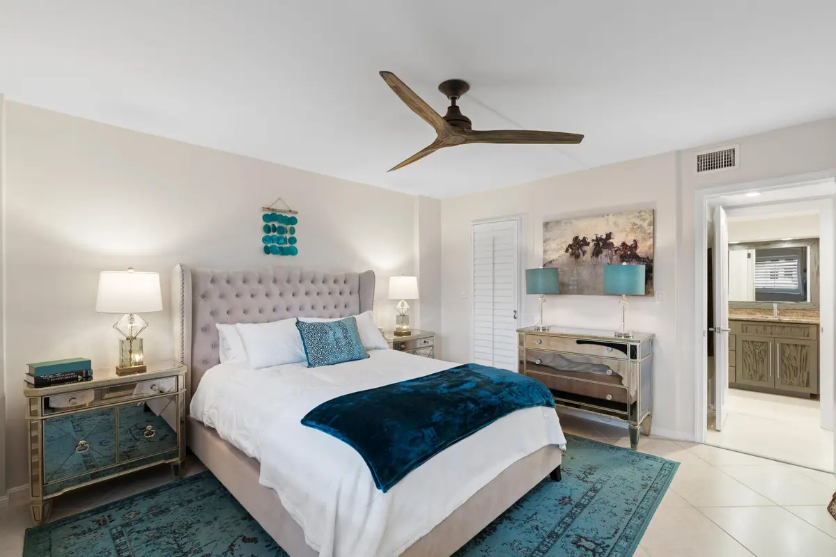 1001 E Camino Real #203 at 1001 E Camino Real 2030, Boca Raton