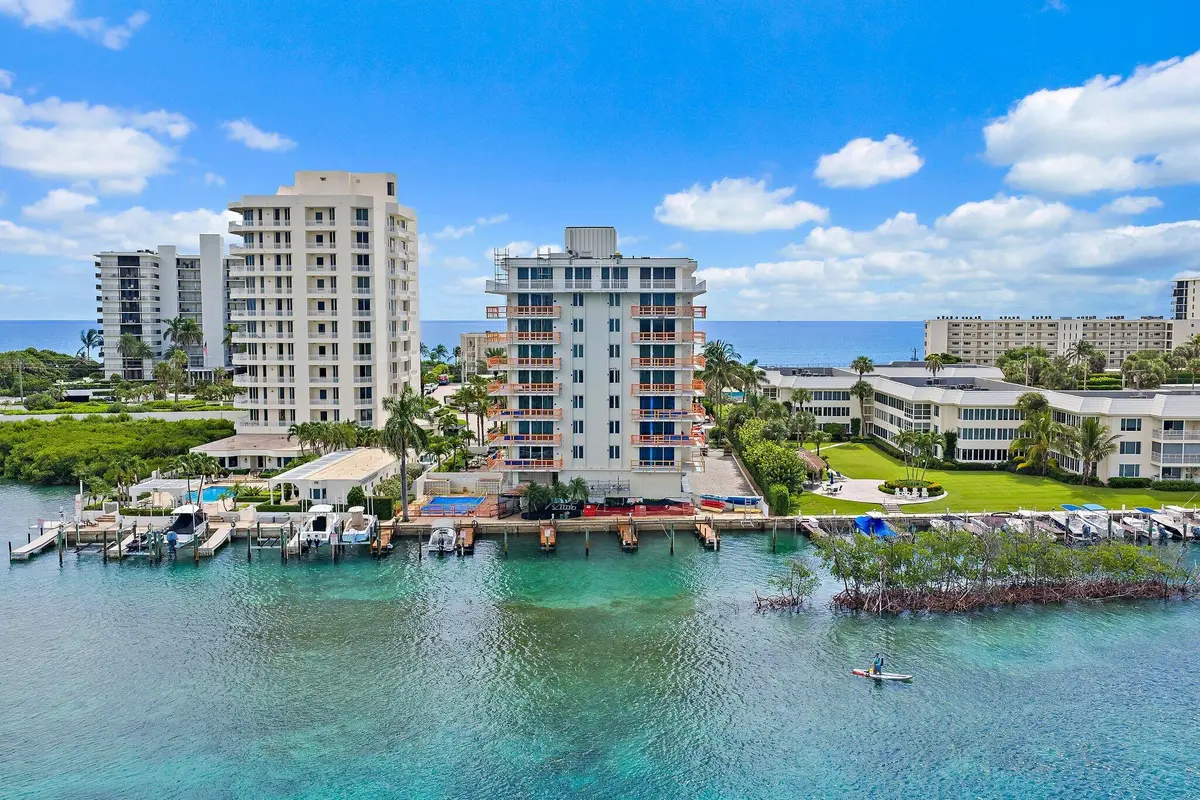 Rear Elevation at 375 Beach Road 201, Tequesta