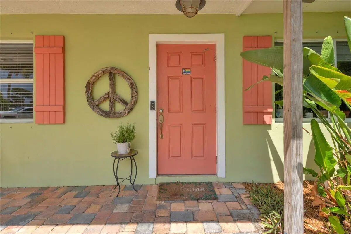 16-GG3A8471 at 1121 SE ALAMANDA Lane, Stuart