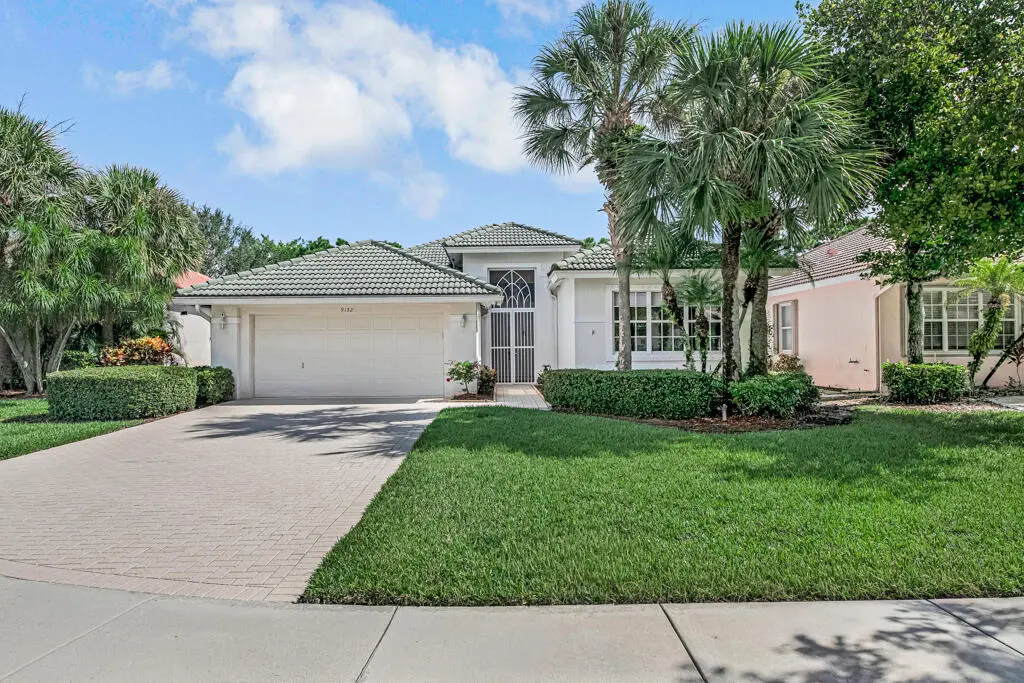 9152 Bay Harbour Circle, West Palm Beach, FL – photo 2