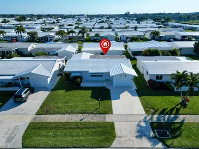 2016 SW Golf Lane, Boynton Beach – Single Family Residence for sale