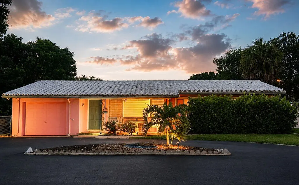 01-exterior-5 at 2355 NE 4TH Street, Pompano Beach