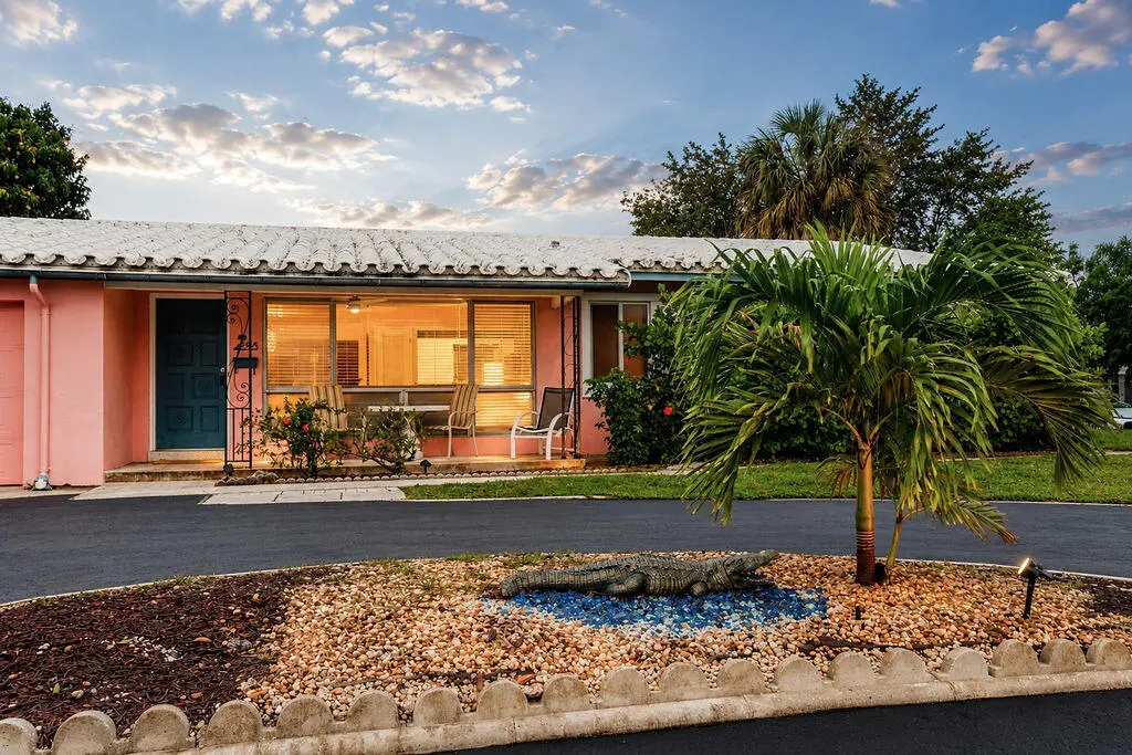 01-exterior-4 at 2355 NE 4TH Street, Pompano Beach