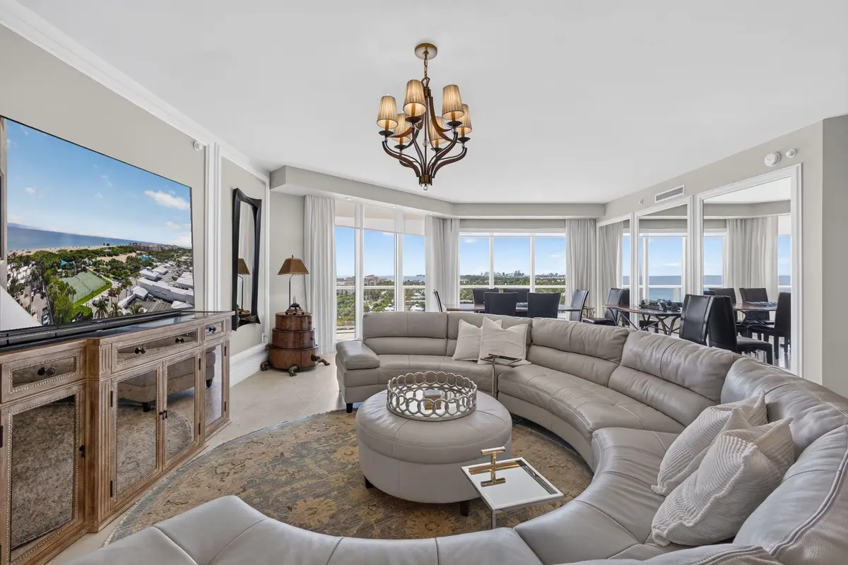 5-web-or-mls-5D1A4918 at 2700 N Ocean Drive 905B, Singer Island