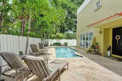 1411 NE 7th Street, Fort Lauderdale – Townhouse for sale