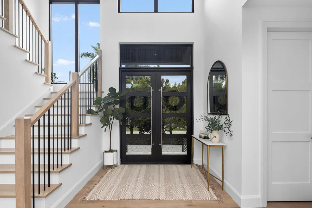 Foyer 2 at 2400 NE 27th Avenue, Fort Lauderdale