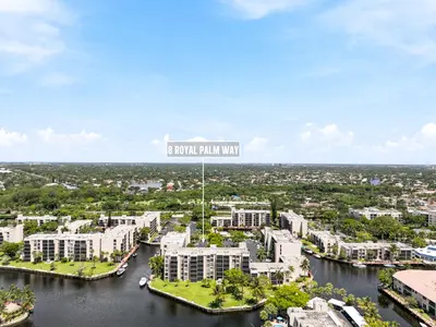 8 ROYAL PALM Way 3020, Boca Raton – Condominium for rent