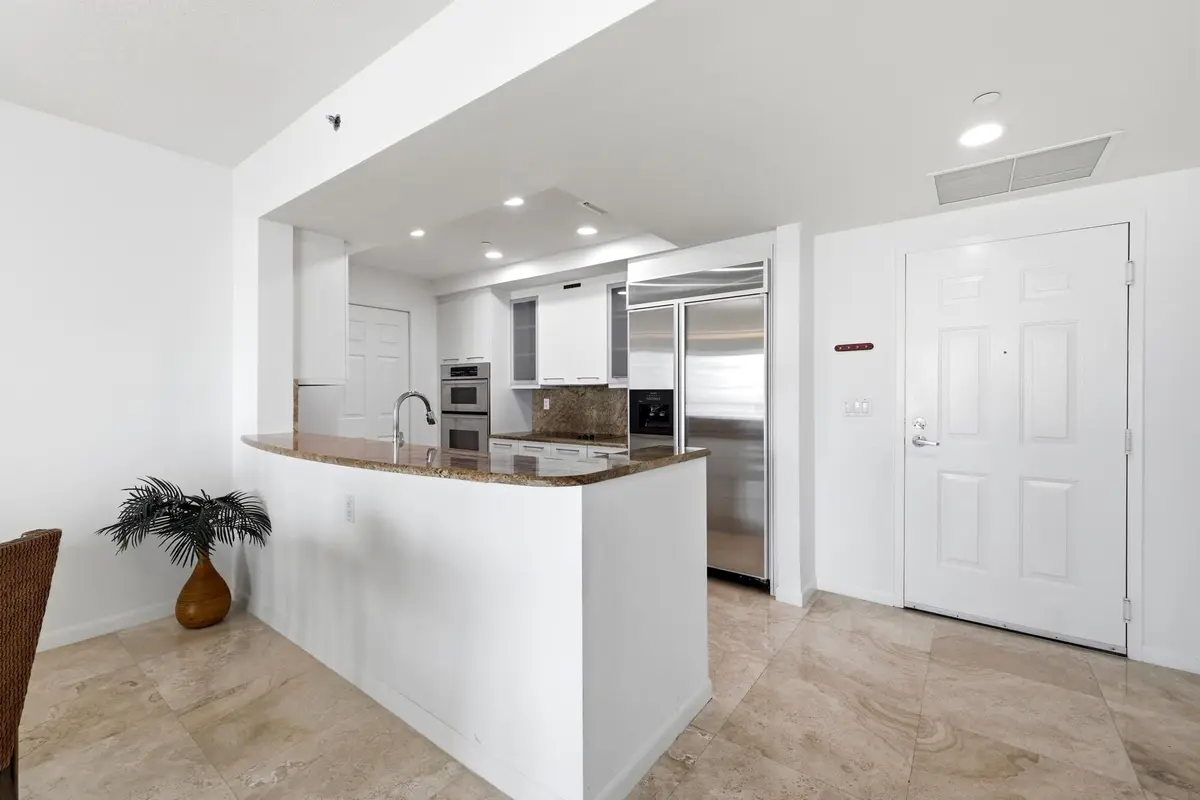 6_0h8a2954 at 1819 SE 17th Street 703, Fort Lauderdale
