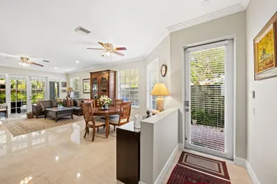 703 SW 16TH Court 703, Fort Lauderdale – Townhouse for sale