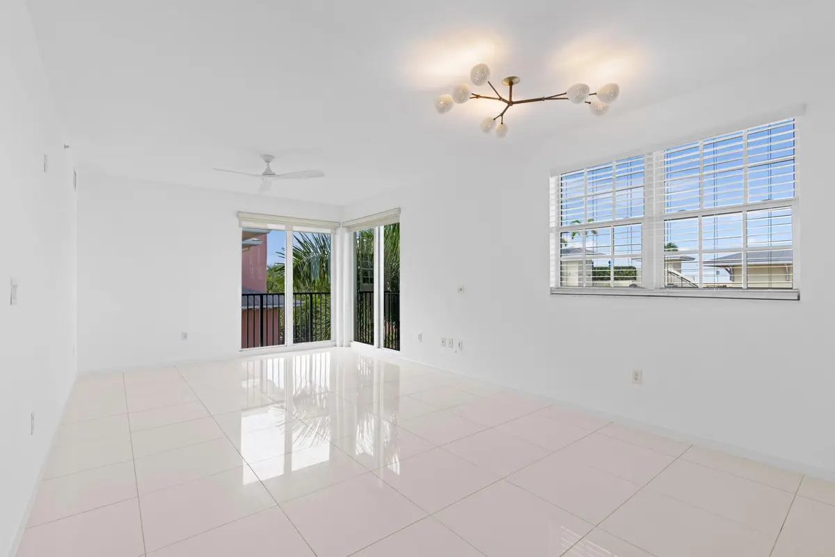 Living Area at 235 NE 1ST Street 505, Delray Beach