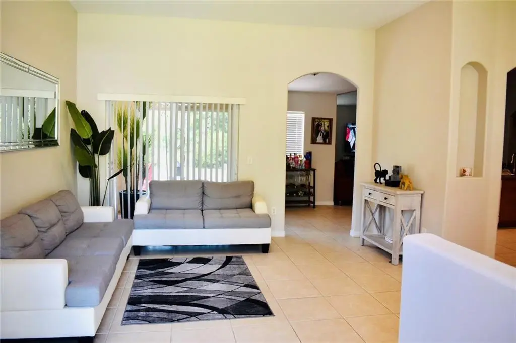 4819 51ST Court, Vero Beach, FL – photo 5