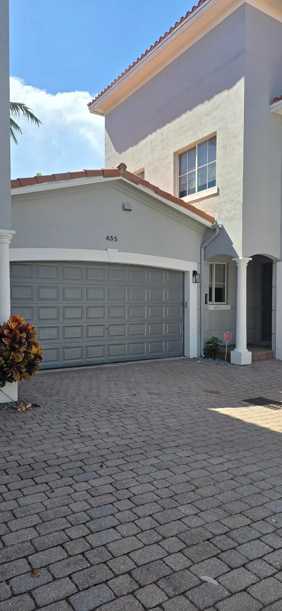 635 NE 11th Avenue, Fort Lauderdale, FL – photo 2